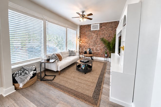 Living Room - Bedroom for rent close to VCU! Duplex