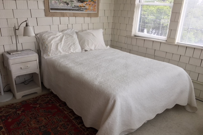 double bed - Light-filled Suite (bedroom plus separate study).