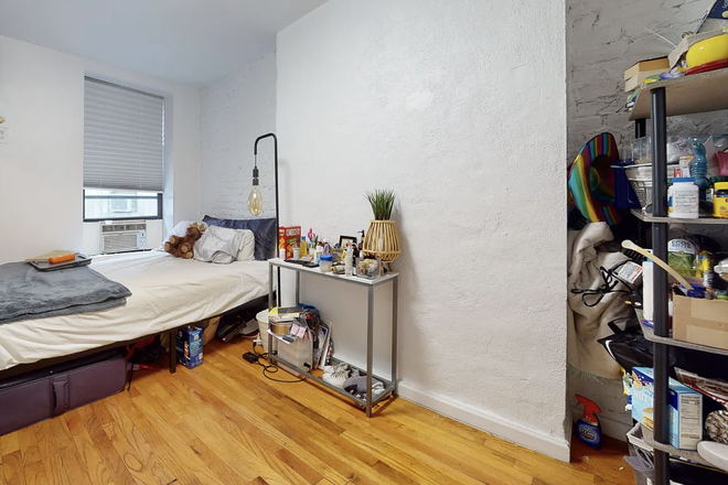 Bedroom - 2 Bed / 2 Bath in the Lower East Side Apartments