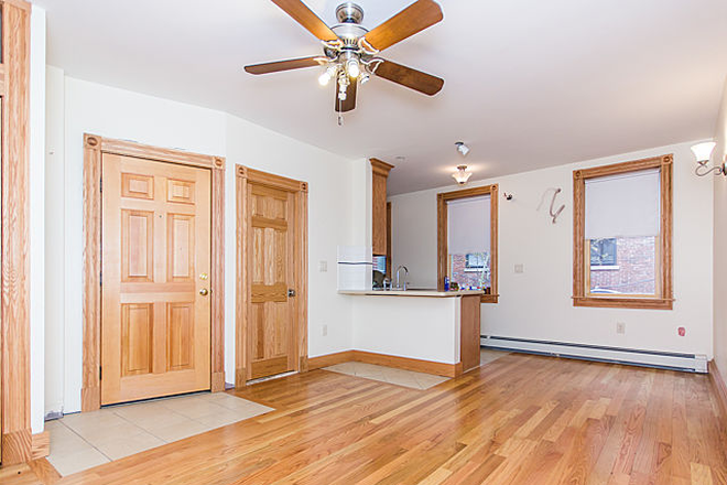 Living Space - Beacon Hill 1 Bed Phillips St Apartments