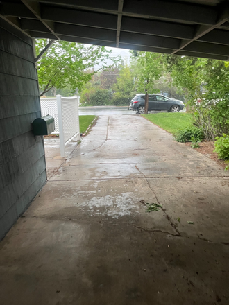 2 Car driveway and covered entrance to the house - Beautiful house very close to campus