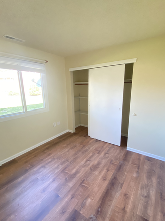 Second Bedroom - 2BR/2BA Apt-Ravens Crest Drive-Plainsboro