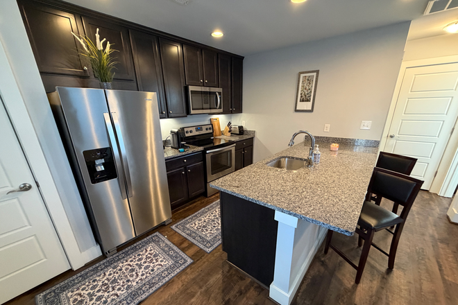 Kitchen - UVA Graduation 14-17 May 2026 Studio Rental