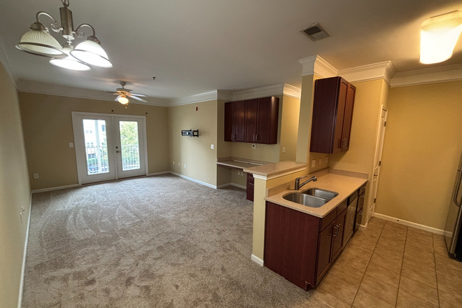 open floor plan - Regatta on James Island Condo