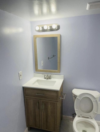 bathroom 1 - Rooms for rent House