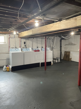 basement (laundry unit) - Apartment Close to Boston College