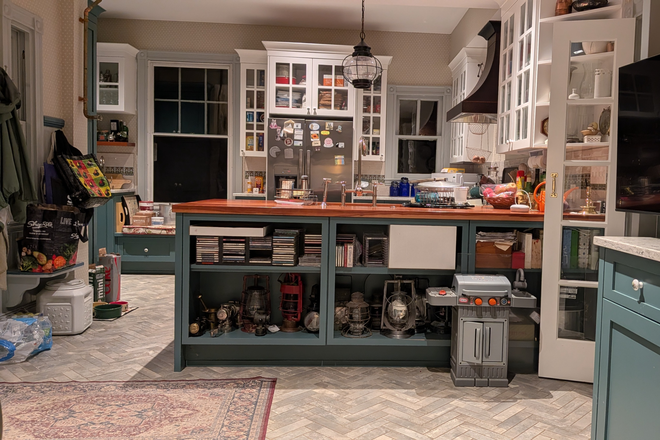 Kitchen - Room in Family Home