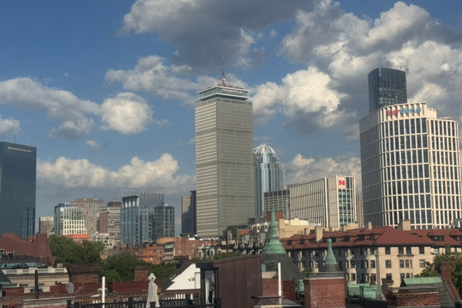 The best views! - 2mo FREE RENT! 1bd on Kenmore Sq Apartments