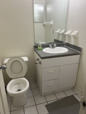 Bathroom - Campus Crossing on Alafaya - Relet for Spring&Summer 2027 Apartments