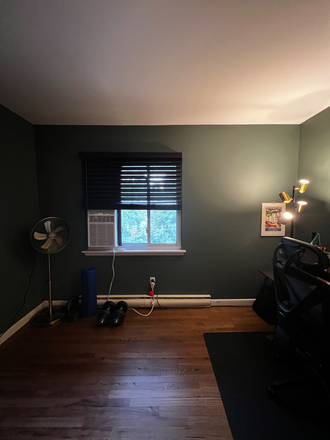 Bedroom - Move-In Ready Furnished Room | Farmington | $1,100 + Electric
