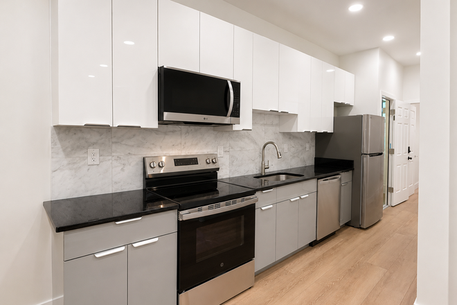 Kitchen - New Large Bedroom with Private Bath in 3Bed/3Bath
