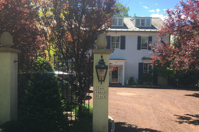 Street view - Christmas Break 2025:Furnished room in home for PU affiliate only-Library Pl-Princeton