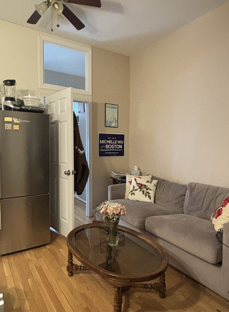 Living room - Apartment in the South End available close to campus!