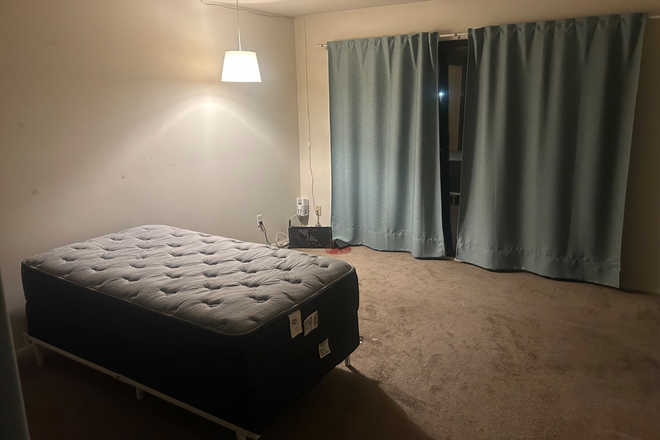 Converted Bedroom - 2 BEDROOMS BRANDYWINE APARTMENTS