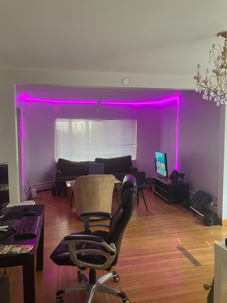 Living room - Student room available