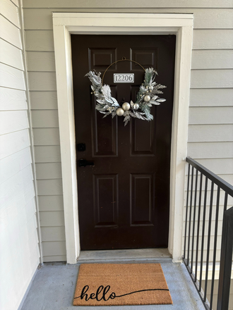 Front Door - Fully Furniture 1Bed/1Bath Condo