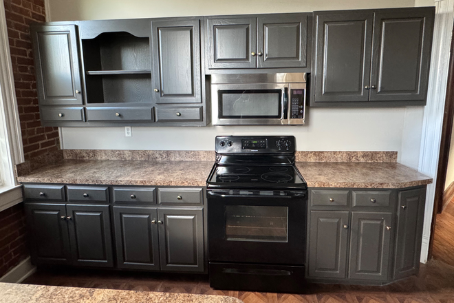 Kitchen - Old Louisville Apt