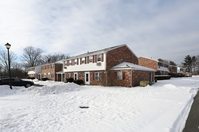 Outside - Townhouses of Amherst