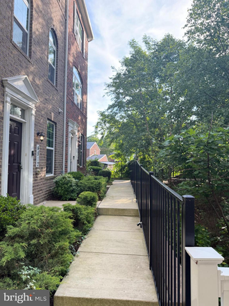 front view - Avondale townhouse