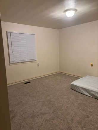 Bedroom - Beau Jardin Apartments | $485 for a Private Room (2B 1B Unit)