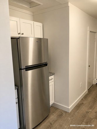 kitchen - 205 Highland Ave, Unit 5, Somerville MA 02143 Apartments