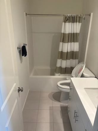 Private Ensuite Bathroom - Private Room + Private Bath | Utilities Included | Portola Springs Townhome