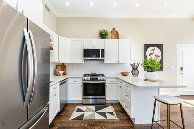 kitchen - Gut renovated gorgeous 1 bed with parking included - landlord pays the fee!