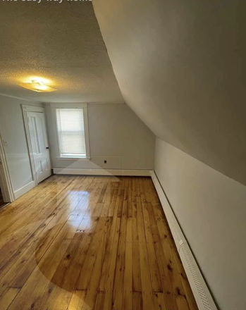 Bedroom - One bedroom available in a 4bd1b, rent is $1100
