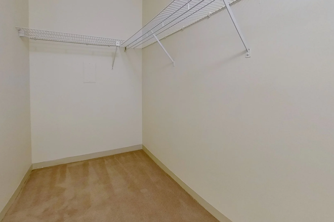 Closet - I have A LIVING ROOM space available Immediately , The rent is 800$ , Near UMass Boston. Apartments