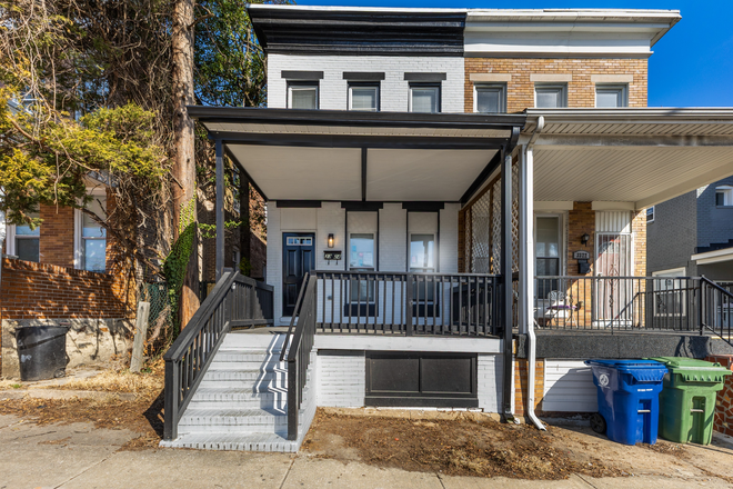 FRONT HOUSE - Fully Renovated 3BR / 2.5BA Home with New Appliances, Central Air & Spacious Primary Bedroom