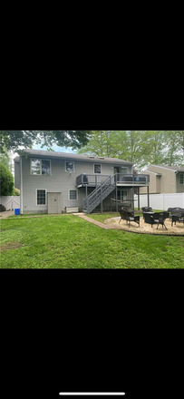 exterior (back) - Nice House, Not far from campus