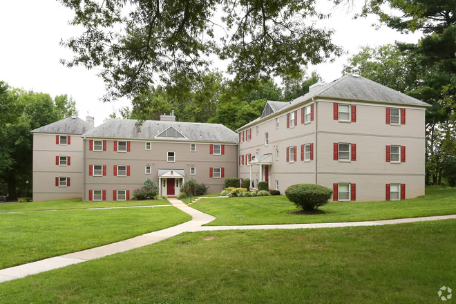 Outside the apartment - Towson place apartments
