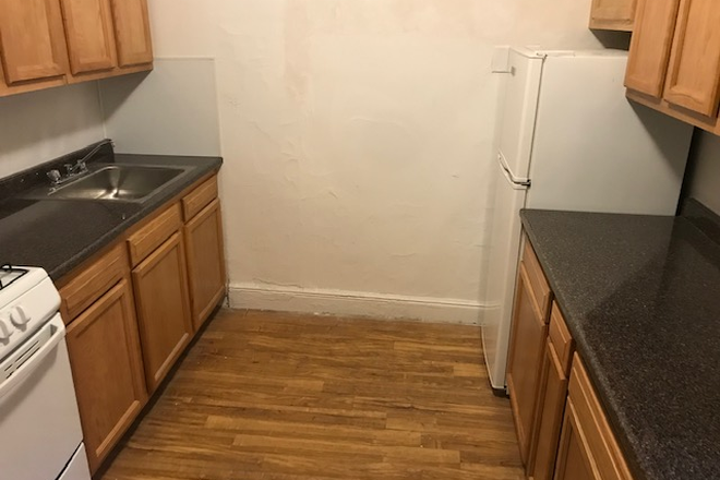 Visit hubrealtyproperties.com - Across from BC shuttle, front facing 2 bedroom with den and large kitchen