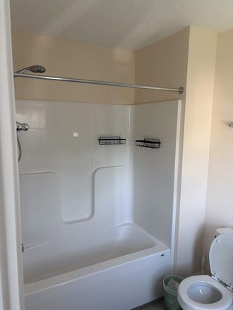 bathroom 1 - 2 Bedrooms Available in 3 Bed/3.5 Bath Townhouse in Christiansburg