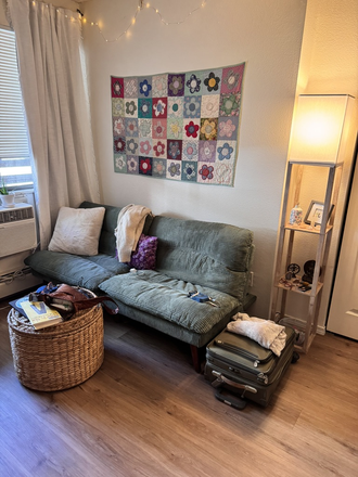 Main Space 3 - Cozy Studio+ Apartments