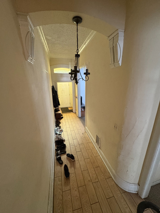 Entry - Powelton Village large single family House