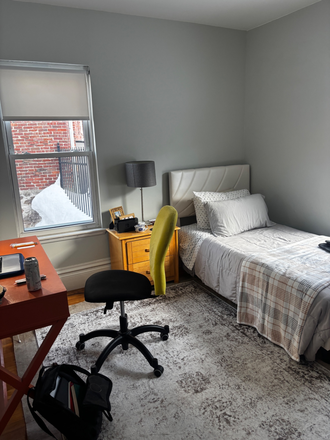Room - Room for Rent in 3 BR/1BA Apartment, Starting August 1