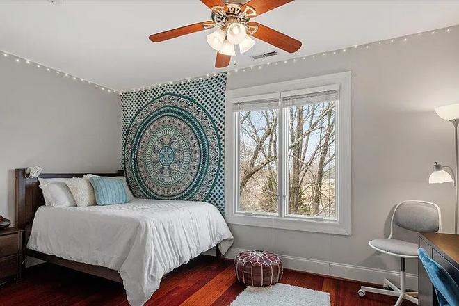 Bedroom - Spring 2027 Sublease, 400 W Rosemary Neighborhood, Spacious Private Bed + Bath