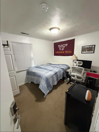 Bedroom - Looking for Male to takeover Lease for 1 room of 4 BR Apt - Starting August 2026 - Special