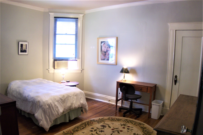 Your Bedroom - AUGUST 1 * GASLIGHT! CLIFTON! ** FURNISHED! ** ALL UTS + WIFI and MORE.. INCLUDED! ** CLEAN QUIET Apartments