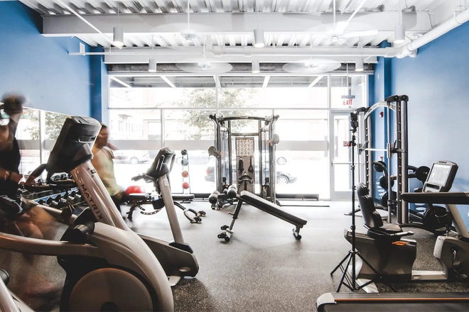 Fitness Area - Ion Lincoln Park Apartments