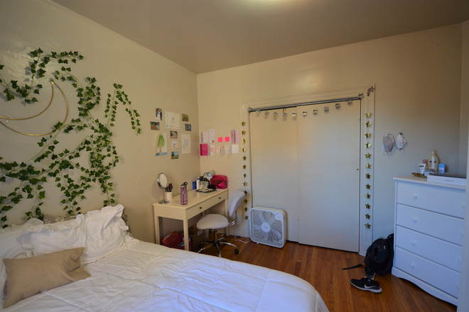 . - Affordable and Cute 3bed on Fenway Apartments