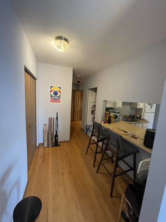 hall - 1 room in a 2 bedroom apartment available. Very close to UIC