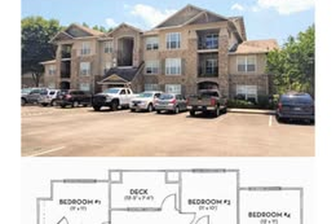 Exterior Front - Luxurious Gated Condo with hourly shuttle to UT - The Woodlands
