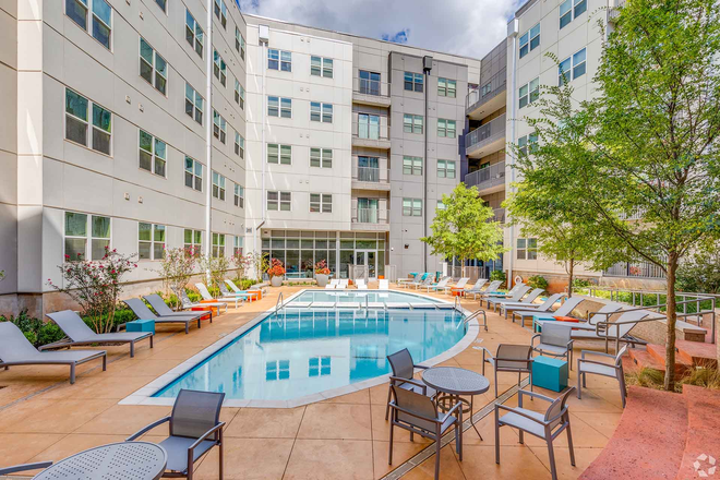 yard - One on 4th Apartments