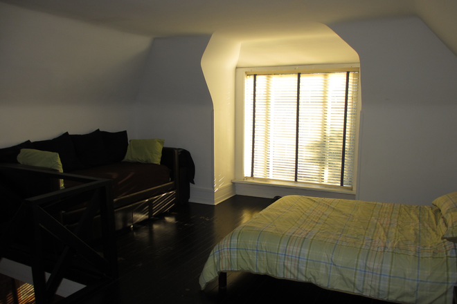 Bedroom, top floor - 4611 McPherson Ave, Apt 2S