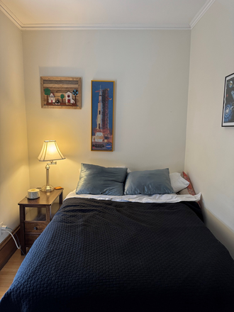 2nd room - attached bedroom - Two sunny attached furnished rooms on 2nd floor of home on West End home.