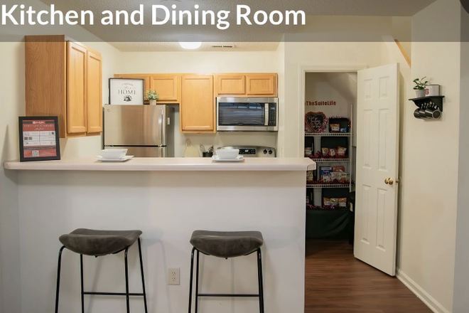 Kitchen - $865/month University Suites Townhouse Jan-July 2026 Sublease (Female)