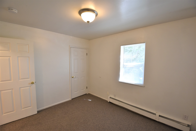 330 - 330 29th St. (3BR/2BA)