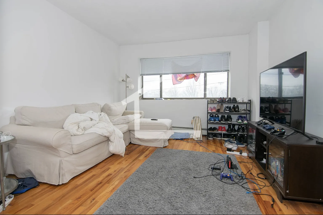 Living Room - Private bedroom sublet for August - Near HMS! Apartments